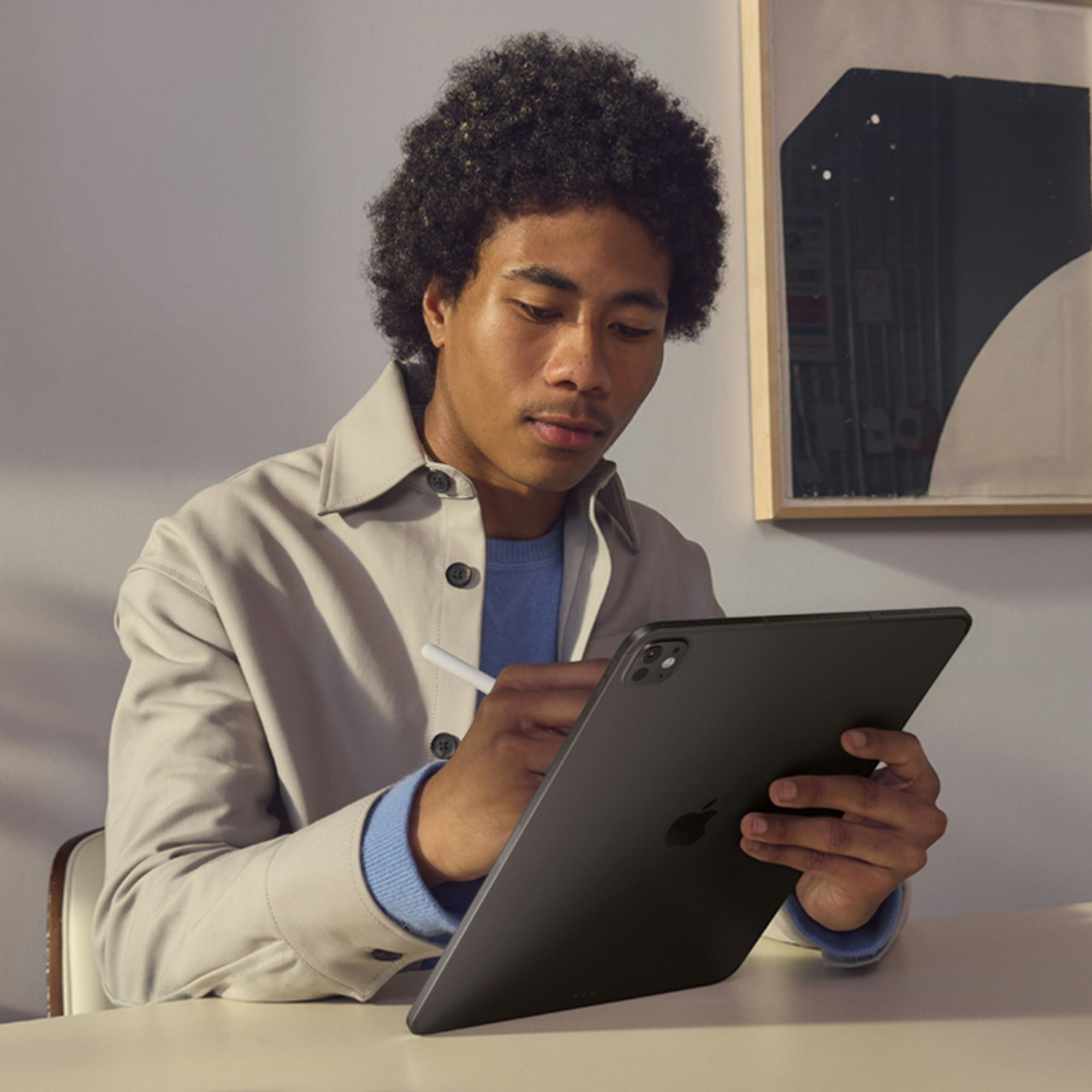 Capa Teclado Apple Smart Keyboard Folio iPad Pro 12.9" (3ª e 4ª Geração) Português - MXNL2PO/A - SN: